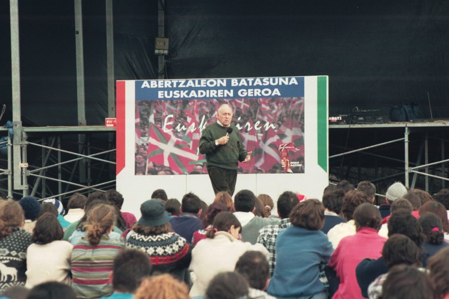 Euskal Abertzaletasunaren Museoa - Museo del Nacionalismo Vasco - Alderdi Eguna 1994