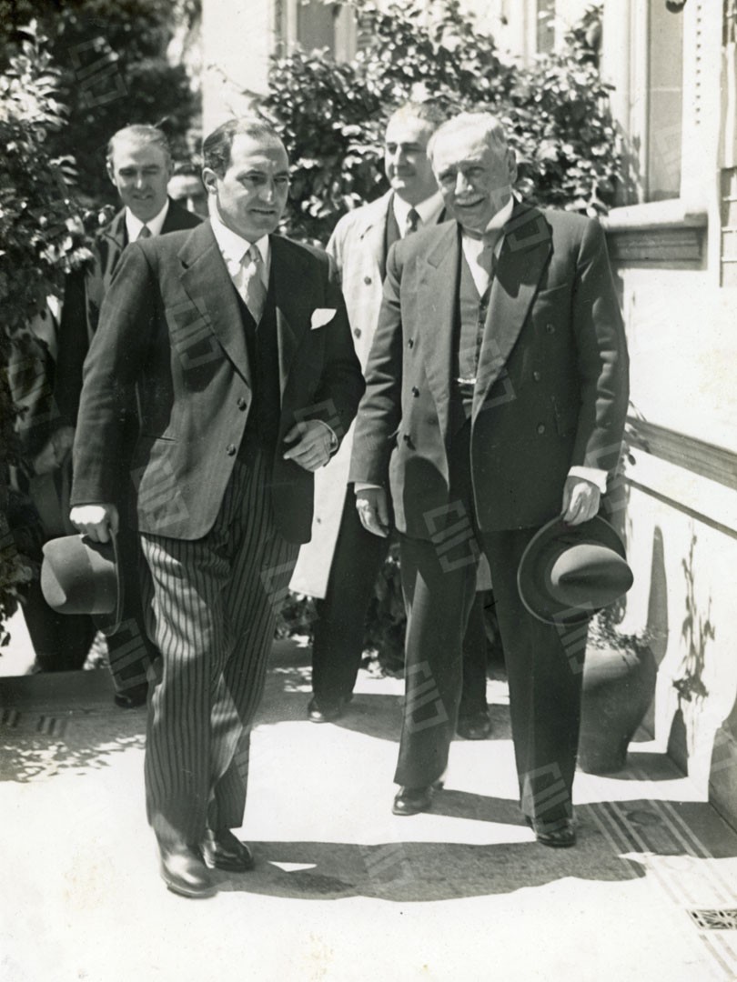 El Lehendakari Agirre junto a Javier  Mendivil